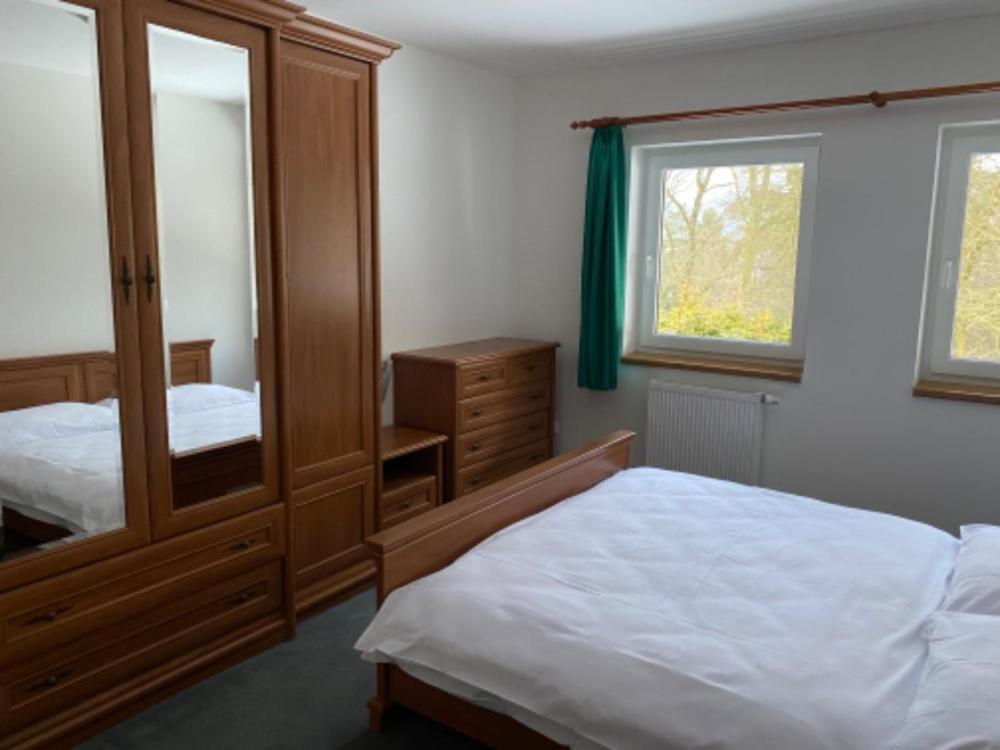 Selsky Dvur Perstejn Hotel Kültér fotó